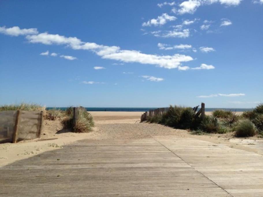 Appartement Proche De La Plage Saint-Pierre-la-Mer  Bagian luar foto